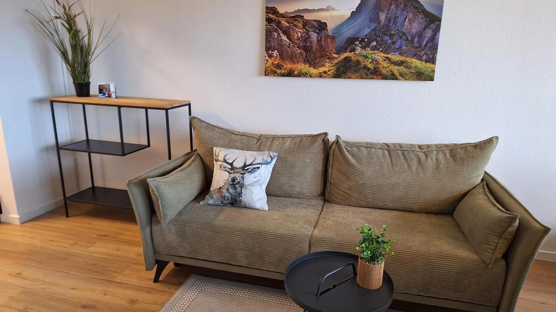 Fewo Allgaeuerle1605 Mit Hallenbad, Sauna, Tiefgarage Und Wlan contacts